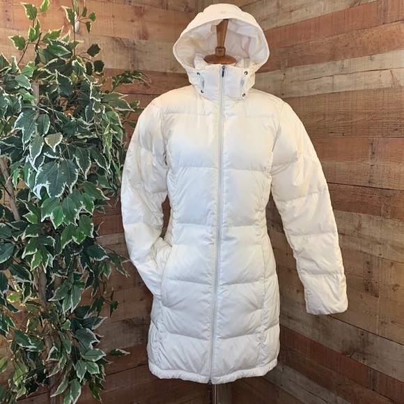 Mountain Hardwear Jackets & Blazers - MOUNTAIN HARDWEAR Off- White Winter Ski Parka Coat